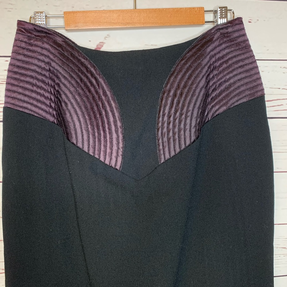 Vintage | High Waist Knee Length Wool Skirt - Picture 5 of 7